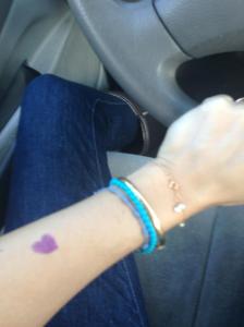 A9h7D4aCEAADPy6.jpg large